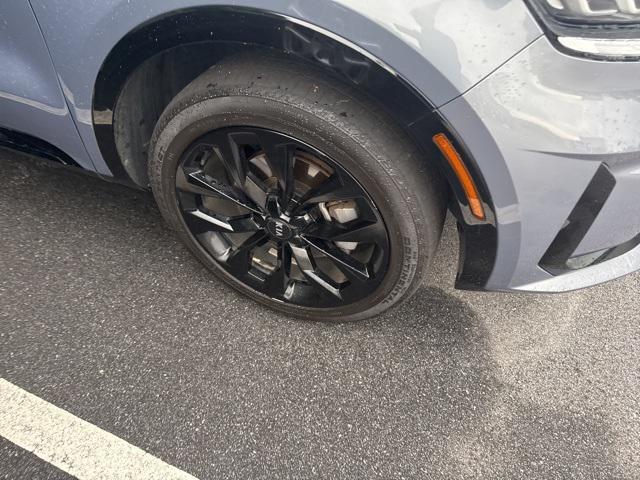 used 2021 Kia Sorento car, priced at $22,711