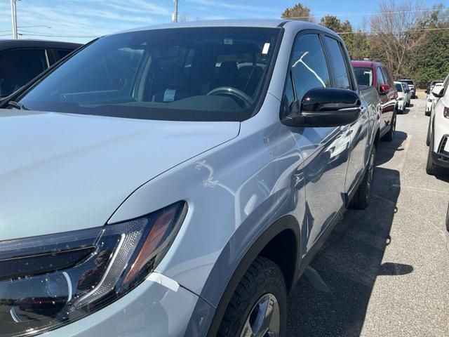 new 2025 Honda Ridgeline car, priced at $45,558