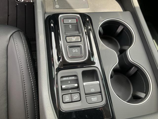 new 2025 Honda Pilot car, priced at $46,834