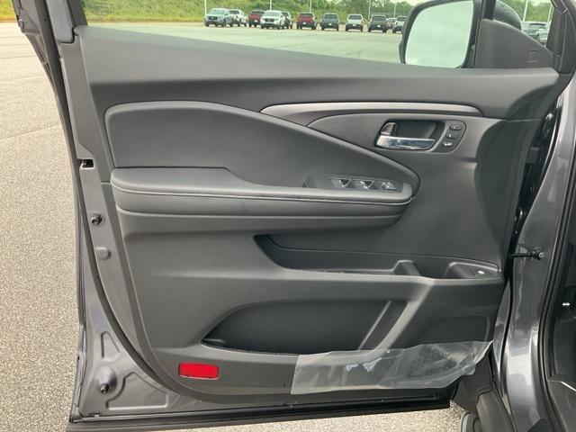 new 2025 Honda Ridgeline car, priced at $44,910