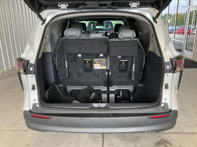 used 2023 Toyota Sienna car, priced at $38,817