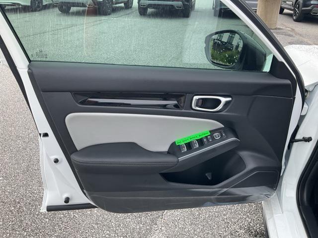 new 2025 Honda Civic Hybrid car, priced at $32,794