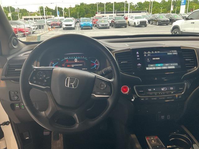 used 2022 Honda Pilot car, priced at $38,151