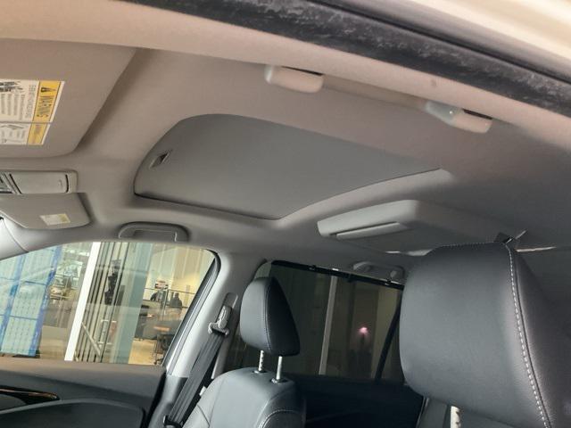 used 2022 Honda Pilot car, priced at $38,151
