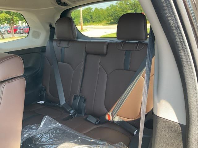 new 2025 Honda Pilot car, priced at $53,530