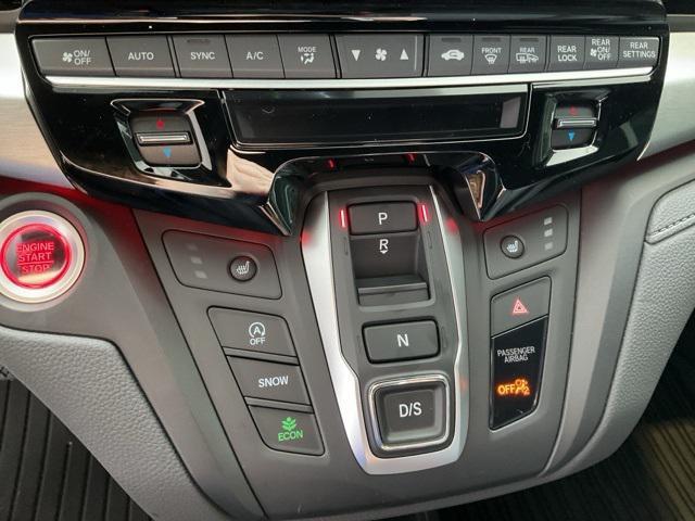 new 2026 Honda Odyssey car, priced at $43,211