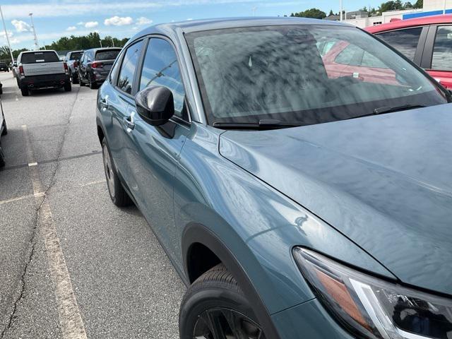 new 2025 Honda HR-V car, priced at $29,582