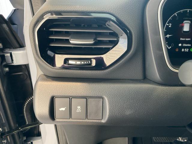 new 2025 Honda Pilot car, priced at $44,879