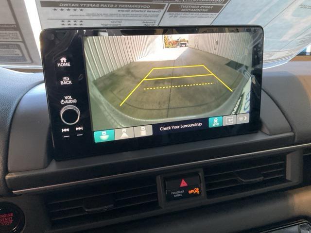 new 2025 Honda Pilot car, priced at $44,879