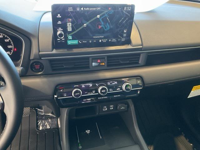 new 2025 Honda Pilot car, priced at $44,879