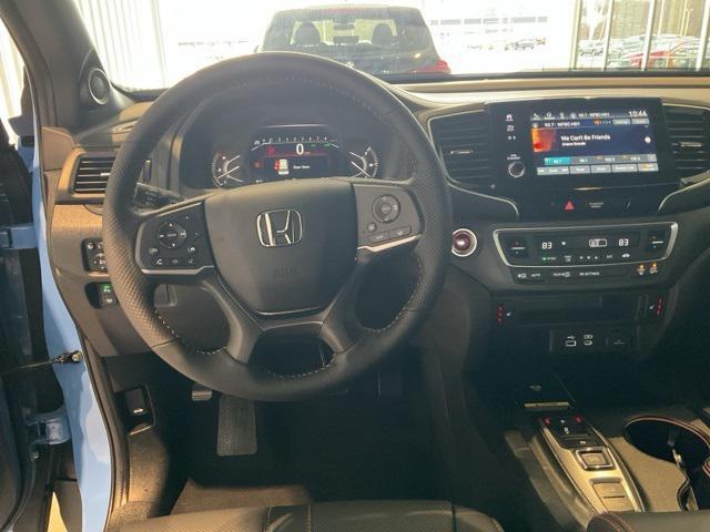 used 2025 Honda Passport car, priced at $43,823