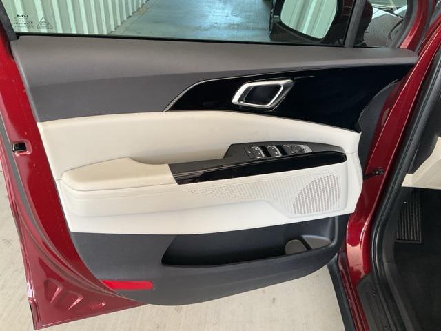 used 2024 Kia Carnival car, priced at $35,300