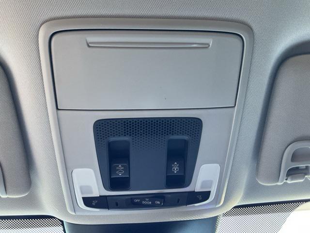 new 2025 Honda Pilot car, priced at $52,985