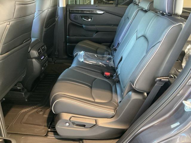 new 2025 Honda Pilot car, priced at $52,985