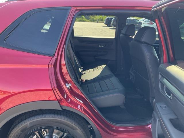 new 2026 Honda CR-V Hybrid car, priced at $39,653