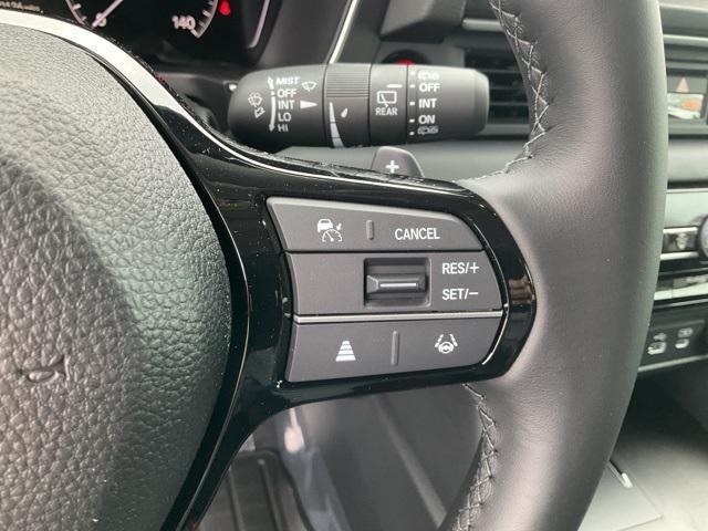 new 2025 Honda Pilot car, priced at $47,774