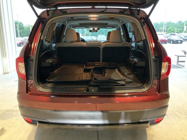 used 2022 Honda Pilot car, priced at $30,201