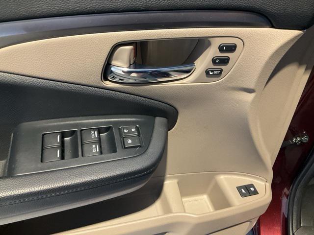 used 2022 Honda Pilot car, priced at $30,201