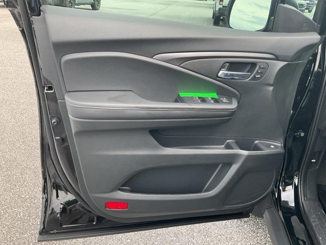 new 2025 Honda Ridgeline car, priced at $41,380