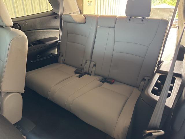 used 2022 Honda Pilot car, priced at $34,821