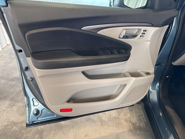 used 2022 Honda Pilot car, priced at $34,821