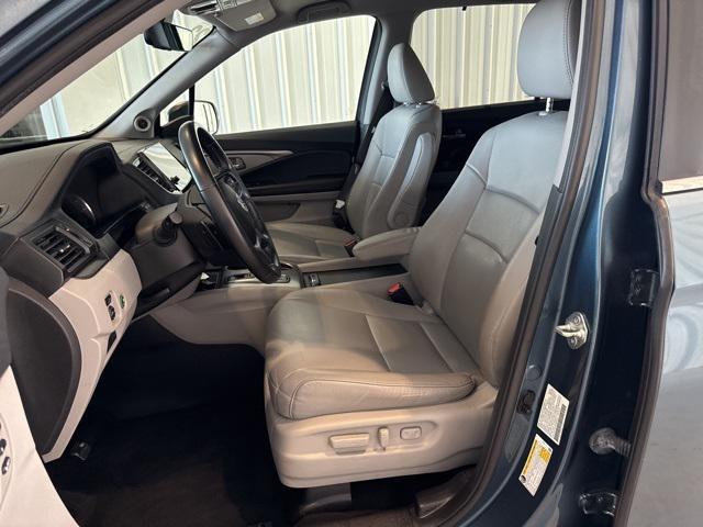 used 2022 Honda Pilot car, priced at $34,821