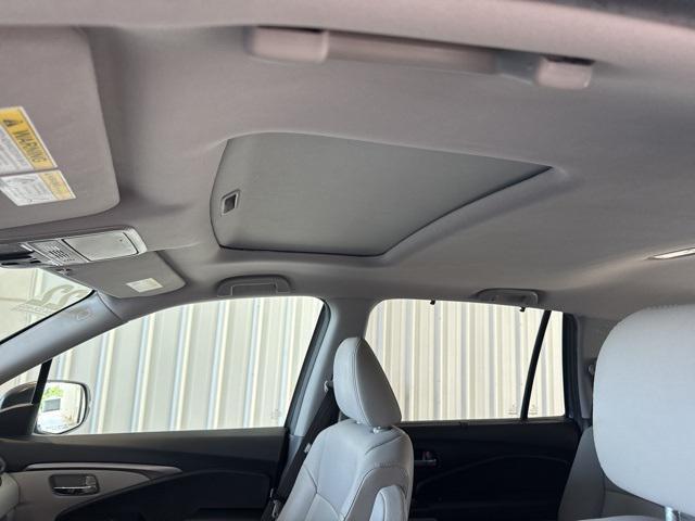 used 2022 Honda Pilot car, priced at $34,821