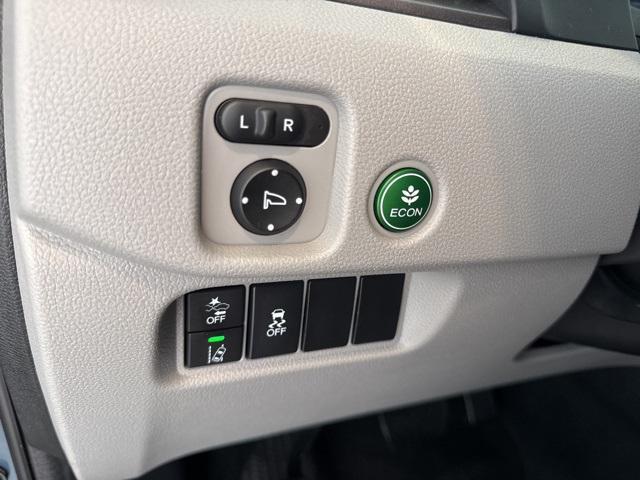 used 2022 Honda Pilot car, priced at $34,821