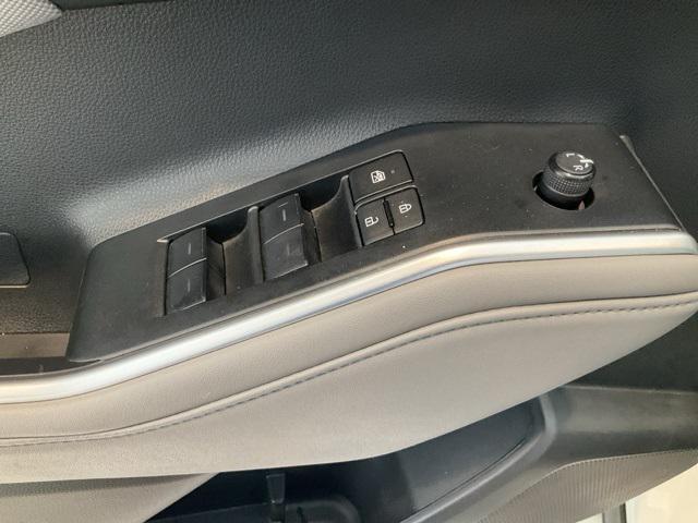 used 2023 Toyota Highlander Hybrid car, priced at $31,360