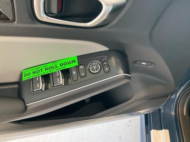 new 2026 Honda Civic Hybrid car, priced at $32,037