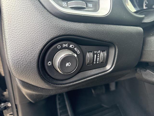 used 2021 Jeep Renegade car, priced at $19,934