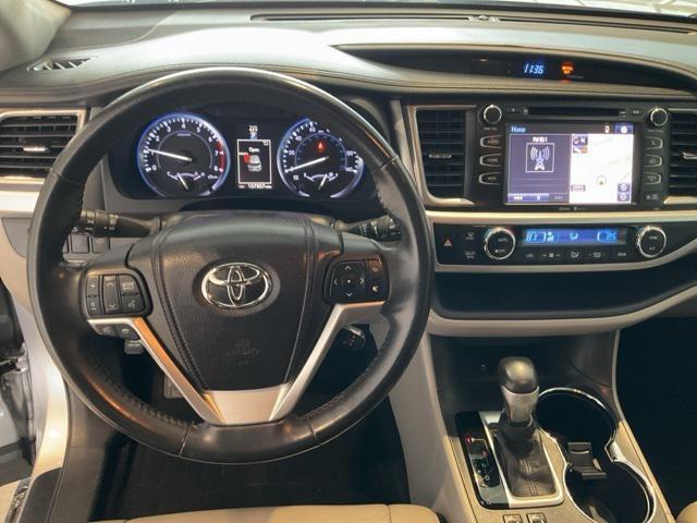 used 2014 Toyota Highlander car, priced at $18,878