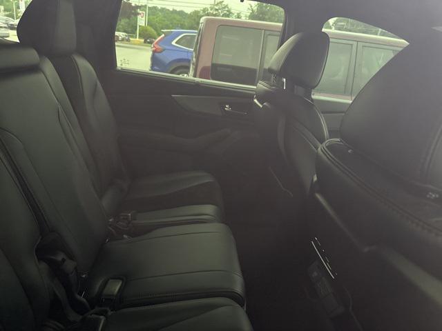 used 2022 Acura MDX car, priced at $42,158