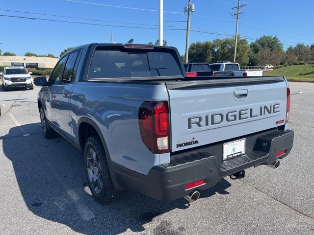 new 2025 Honda Ridgeline car, priced at $45,983