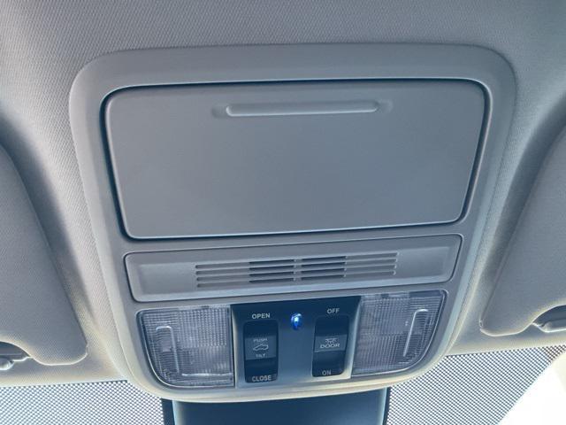 new 2026 Honda Odyssey car, priced at $45,449