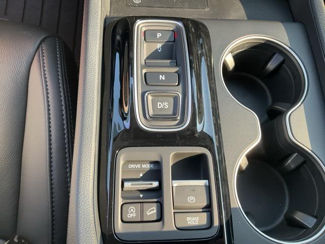 new 2025 Honda Pilot car, priced at $42,796