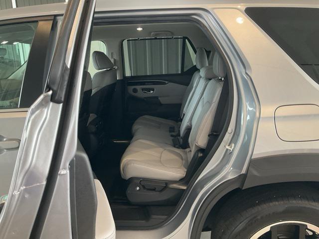 used 2025 Honda Pilot car, priced at $42,787