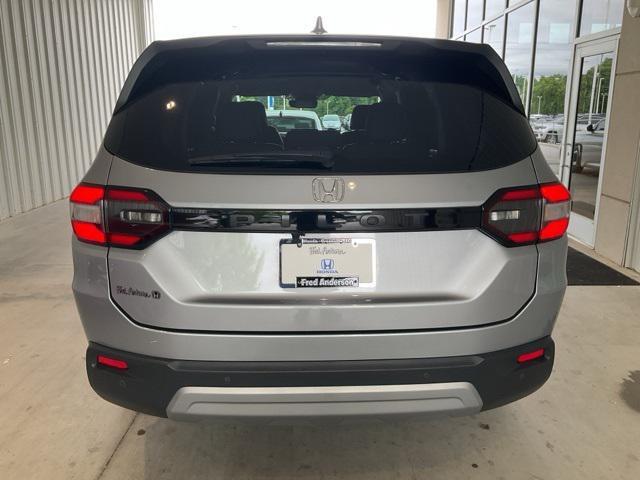 used 2025 Honda Pilot car, priced at $42,787