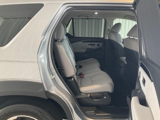 used 2025 Honda Pilot car, priced at $42,787