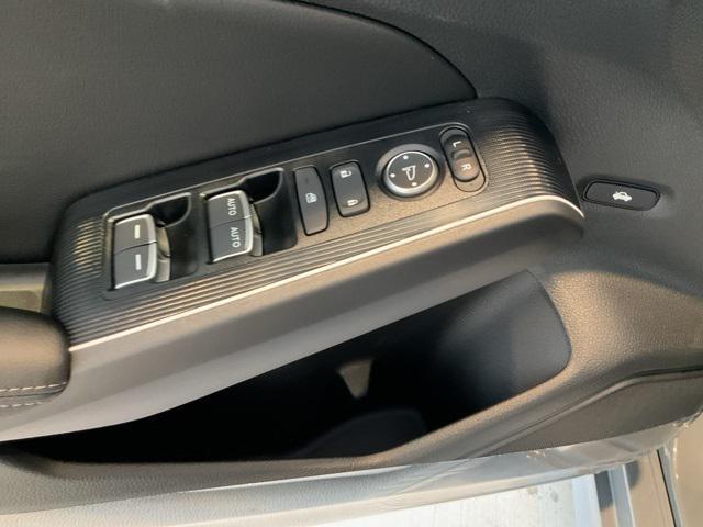 new 2026 Honda Civic Hybrid car, priced at $32,037