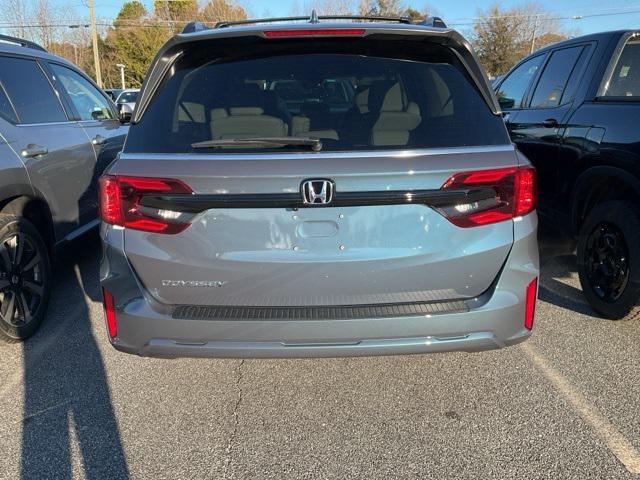 new 2025 Honda Odyssey car, priced at $43,910