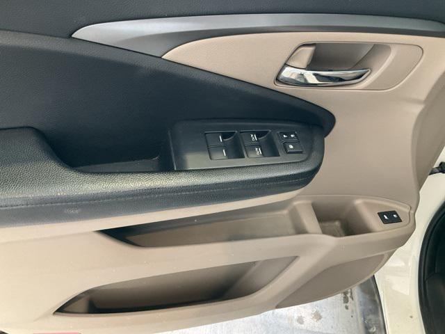 used 2016 Honda Pilot car, priced at $12,818