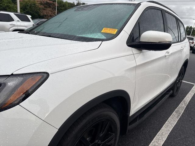 used 2022 Honda Pilot car, priced at $41,185