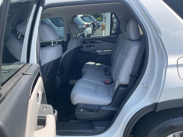 new 2025 Honda Pilot car, priced at $46,127