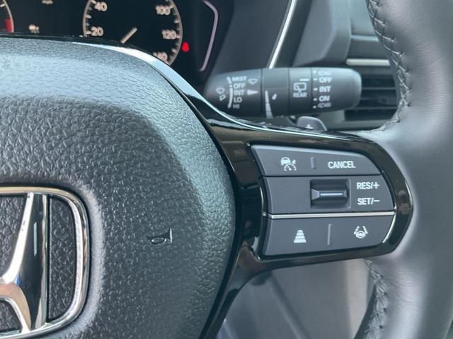 new 2025 Honda Pilot car, priced at $46,127