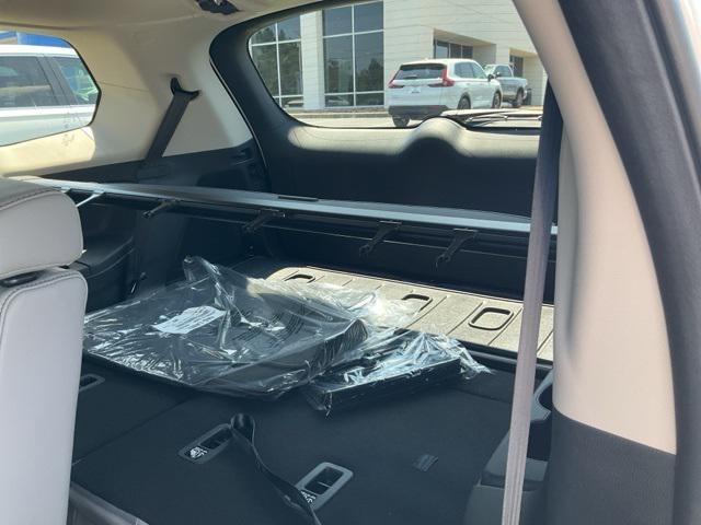 new 2025 Honda Pilot car, priced at $46,127