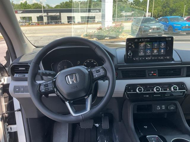 new 2025 Honda Pilot car, priced at $46,127