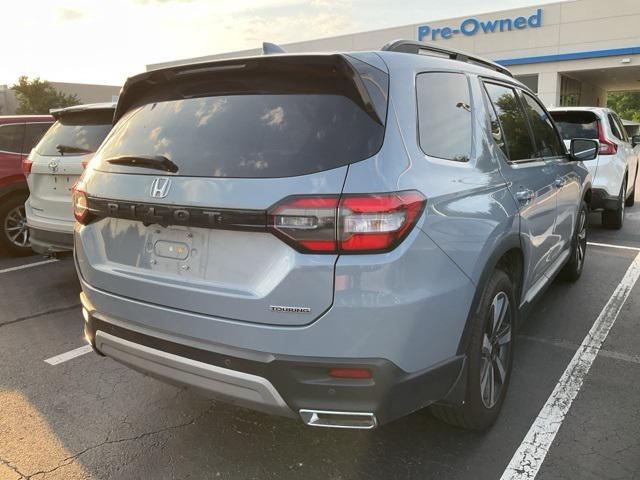 used 2025 Honda Pilot car, priced at $45,233
