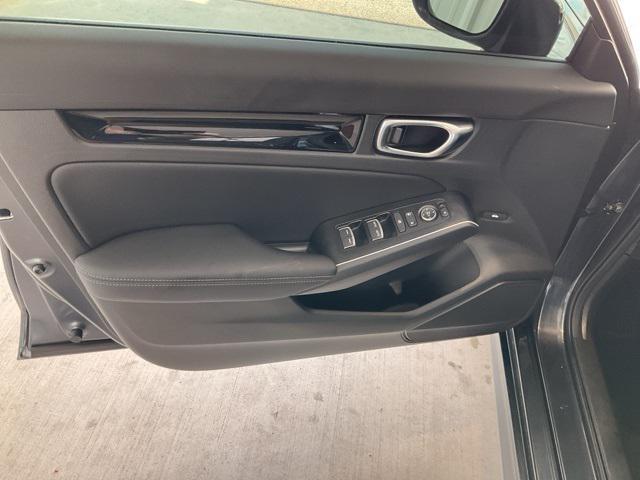 used 2025 Honda Civic Hybrid car, priced at $29,230