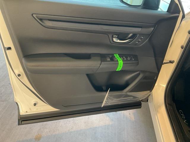 new 2026 Honda CR-V Hybrid car, priced at $38,709